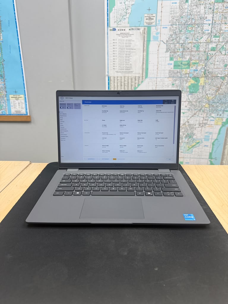 14" Dell Latitude 3450 i3 13 th Gen / 8gb ddr4 / 256 gb ssd / w power adapter Renewed