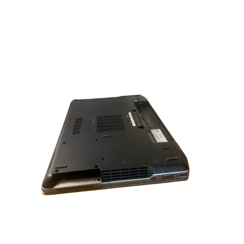 DELL LATITUDE E6420 INTEL CORE I5-2430M para piezas "TAL CUAL"